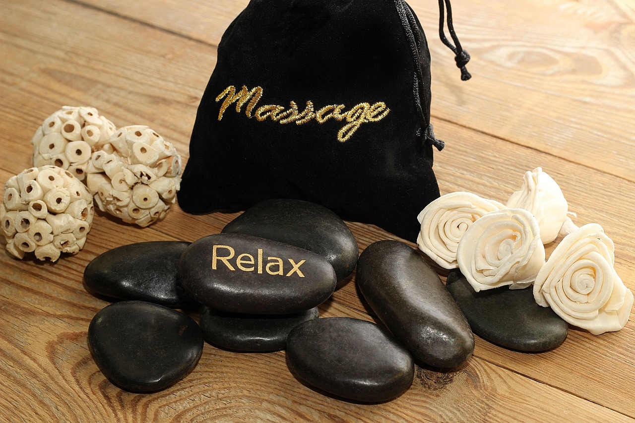 massage-3607837_1280